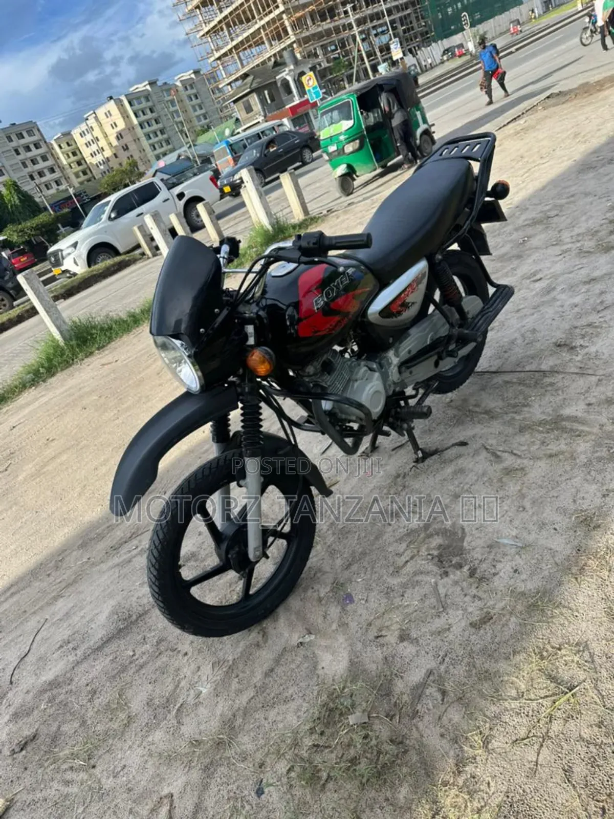 Bajaj Boxer X125 2024 Black