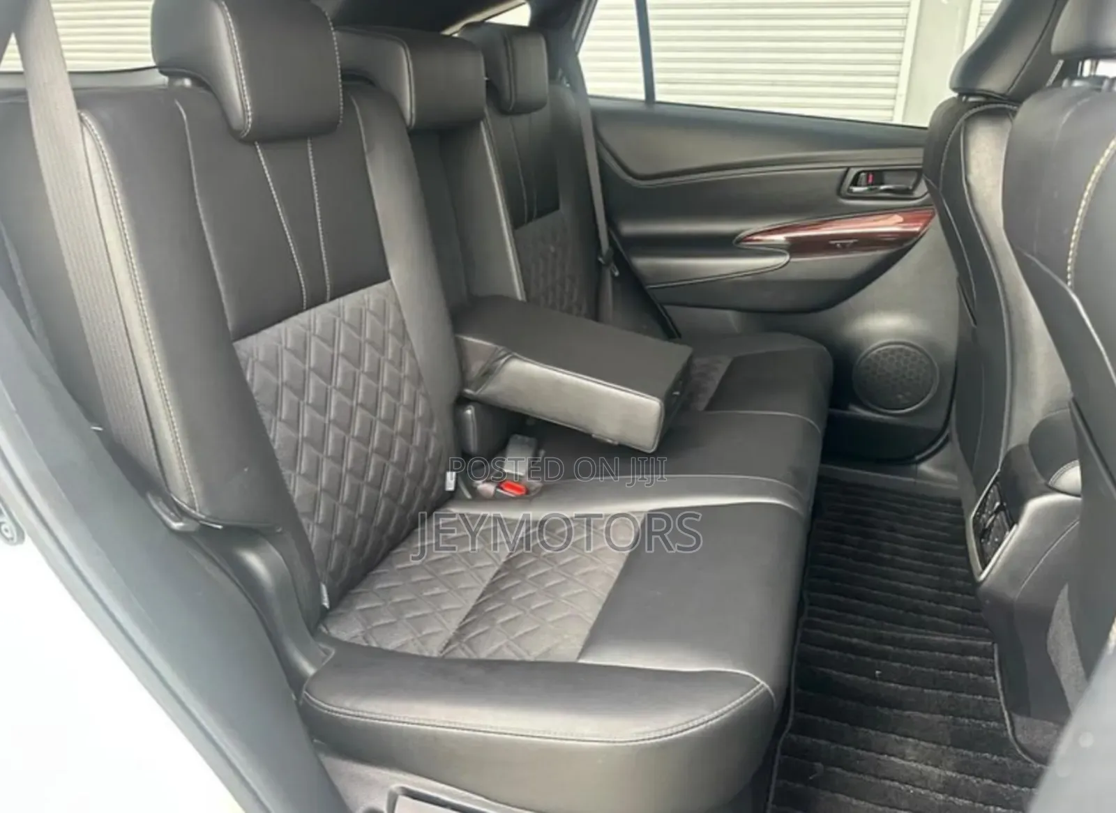 Toyota Harrier 2015 White