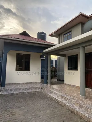 5bdrm Apartment in Salasala, Mbezi Beach for rent
