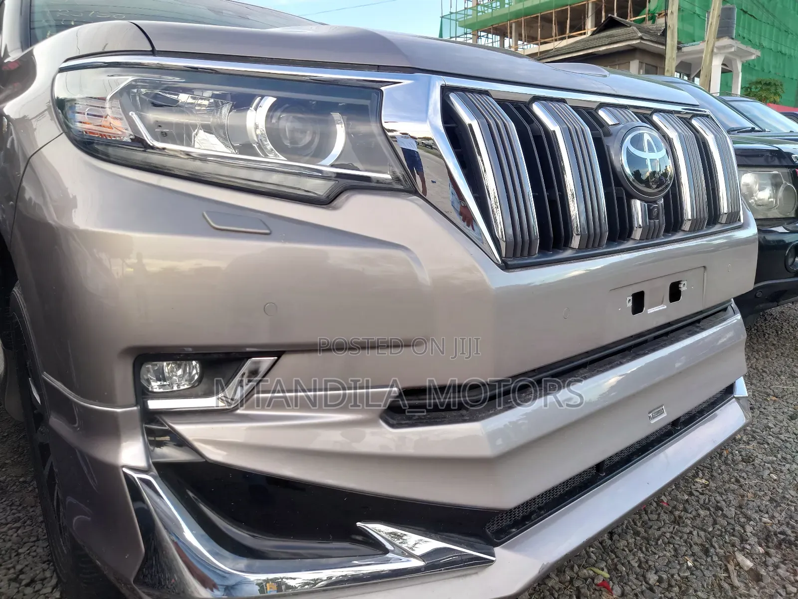 Toyota Land Cruiser Prado 2022 Gray