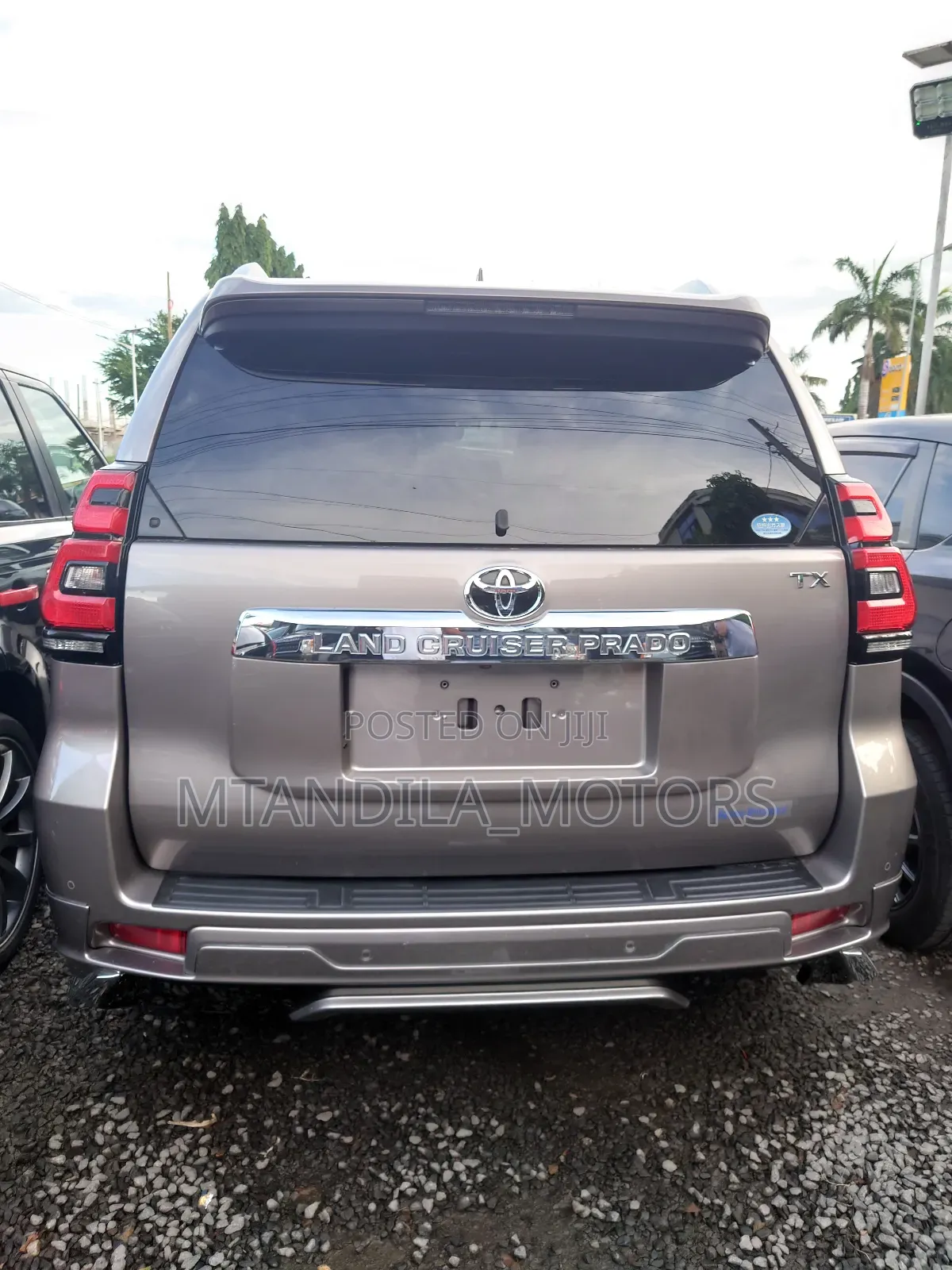 Toyota Land Cruiser Prado 2022 Gray