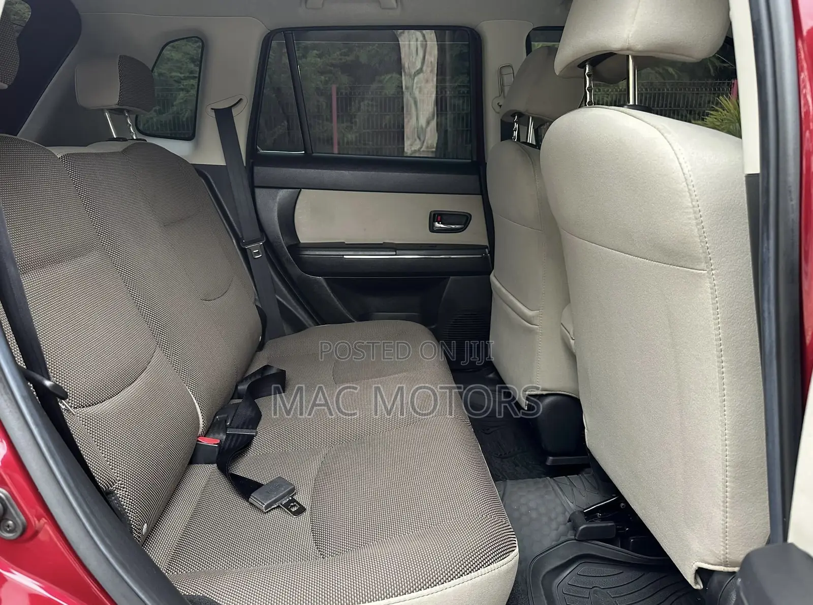 Mazda Verisa 2011 Burgundy