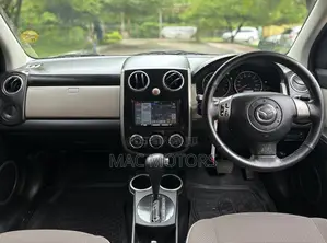 Mazda Verisa 2011 Burgundy