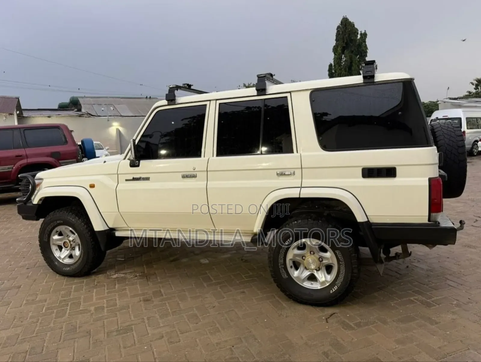 Toyota Land Cruiser Prado 3.0 190hp 2018 Beige