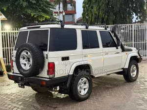 Toyota Land Cruiser Prado 3.0 190hp 2018 Beige