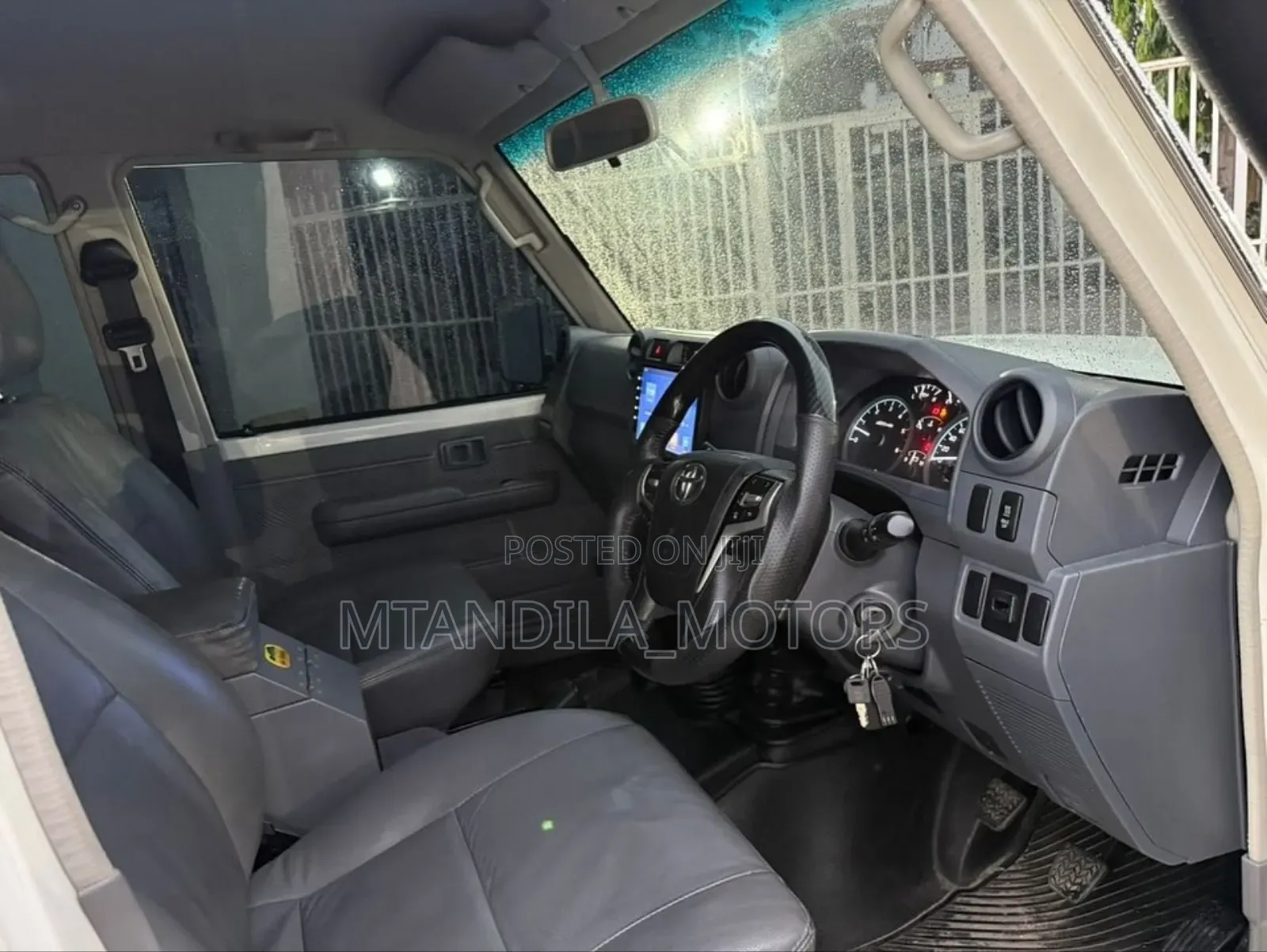 Toyota Land Cruiser Prado 3.0 190hp 2018 Beige