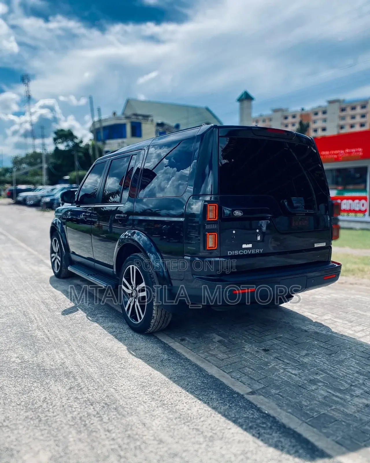 Land Rover Discovery 2016 Black