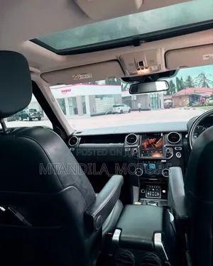 Land Rover Discovery 2016 Black