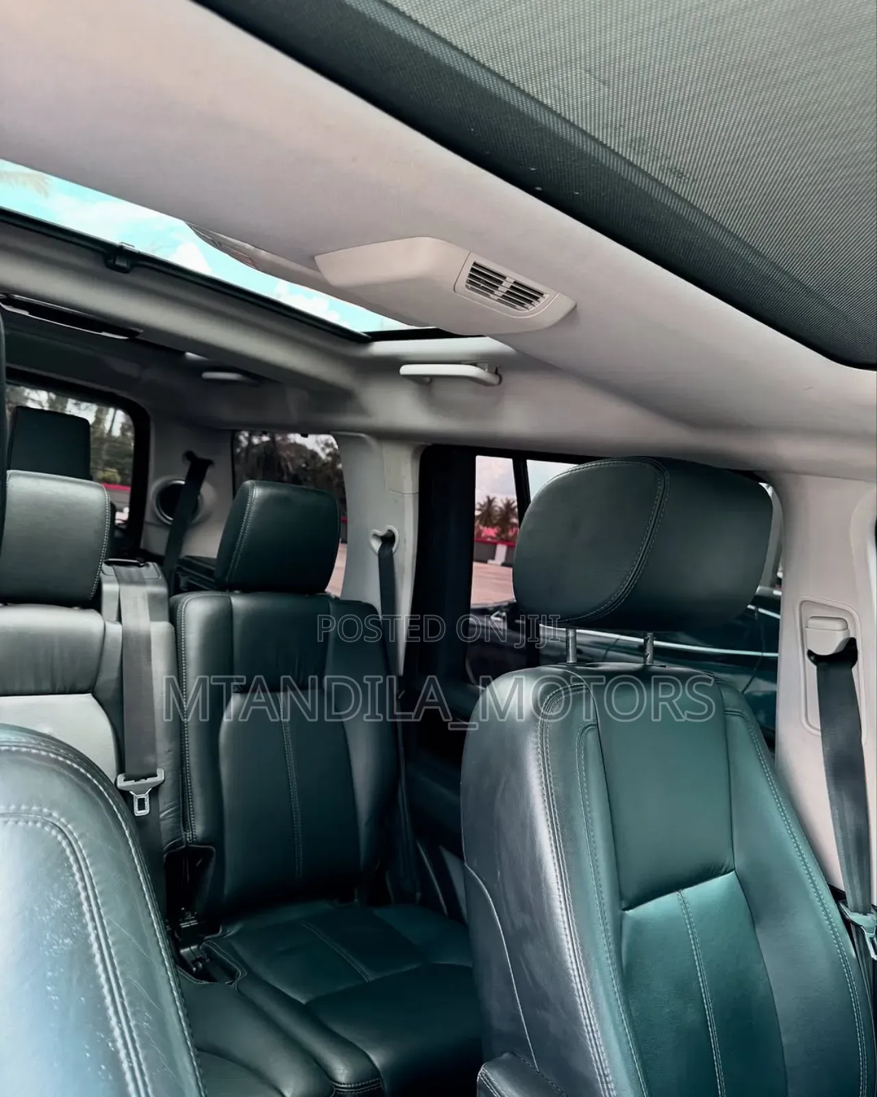 Land Rover Discovery 2016 Black