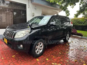 Toyota Land Cruiser Prado 2014 Black