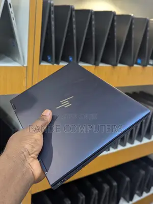 Laptop HP Elite Dragonfly x360 8th Gen 8GB Intel Core i5 SSD 256GB