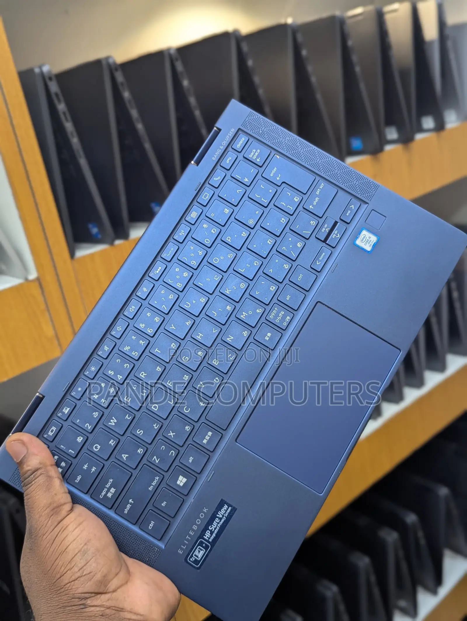 Laptop HP Elite Dragonfly x360 8th Gen 8GB Intel Core i5 SSD 256GB