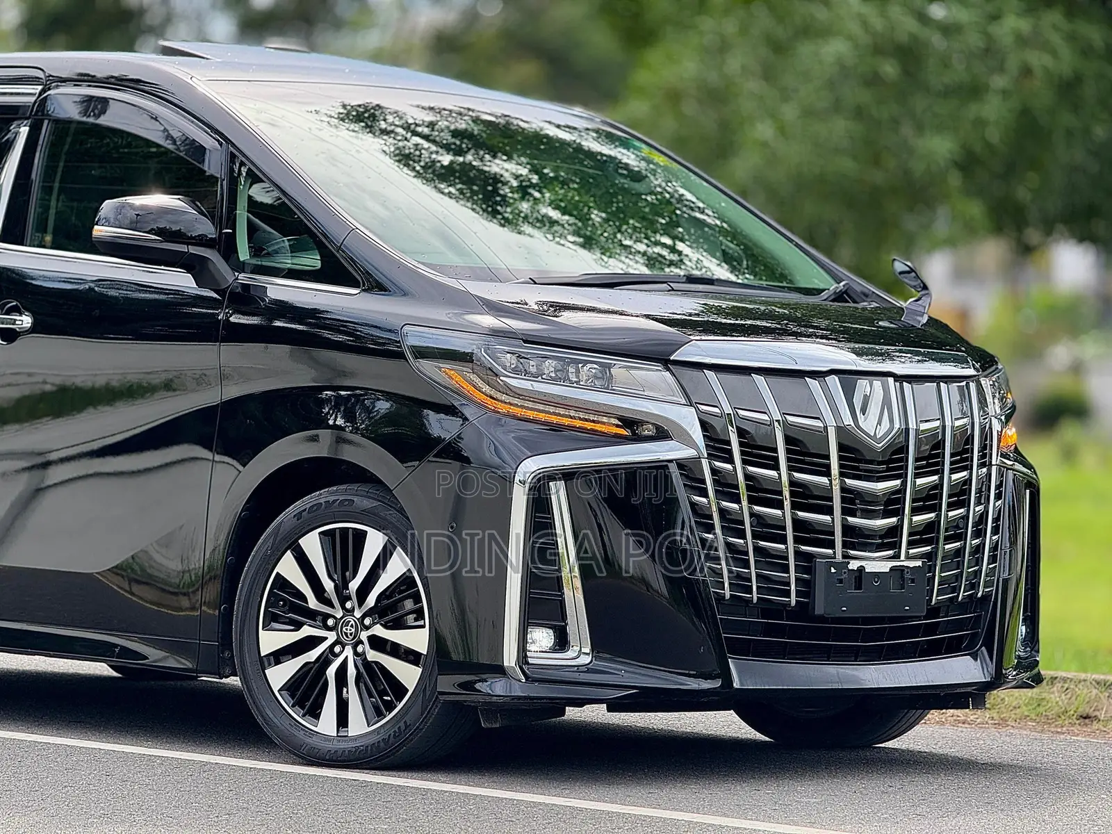 Toyota Alphard 2.5 Petrol FWD 2019 Black