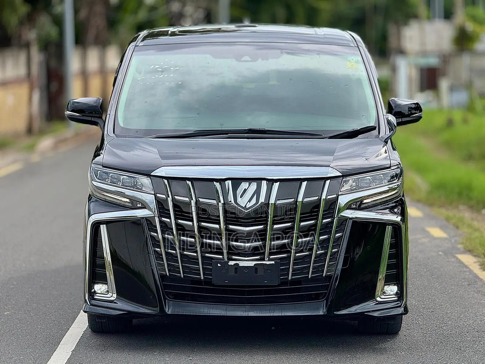 Toyota Alphard 2.5 Petrol FWD 2019 Black
