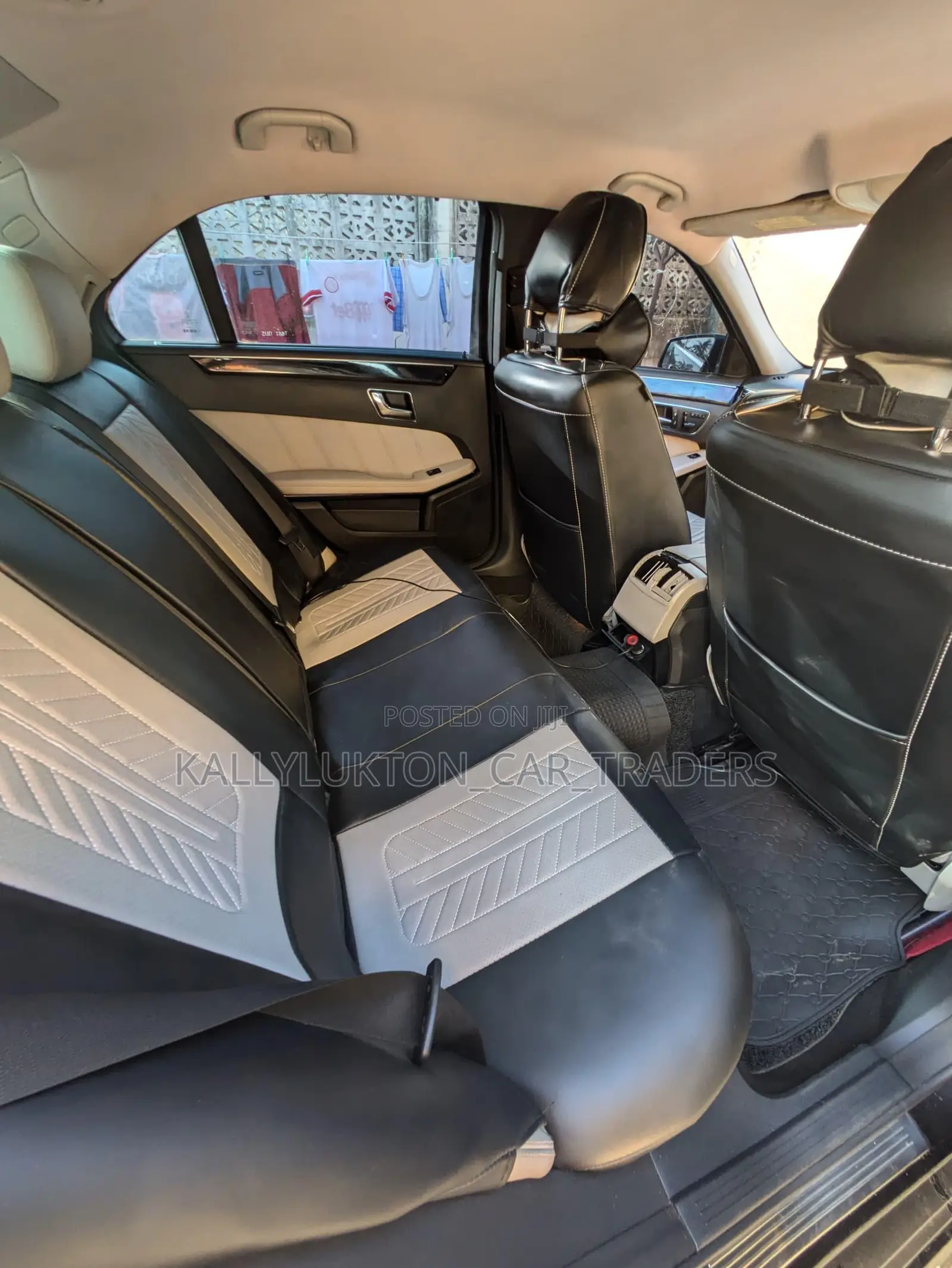 Mercedes-Benz C-Class 2011 Black