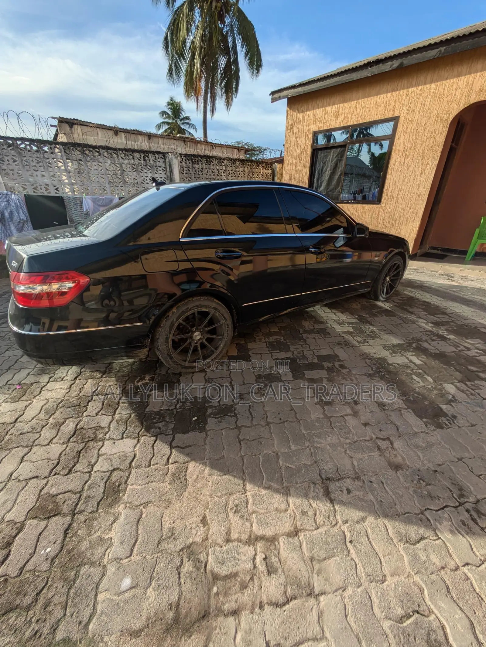 Mercedes-Benz C-Class 2011 Black