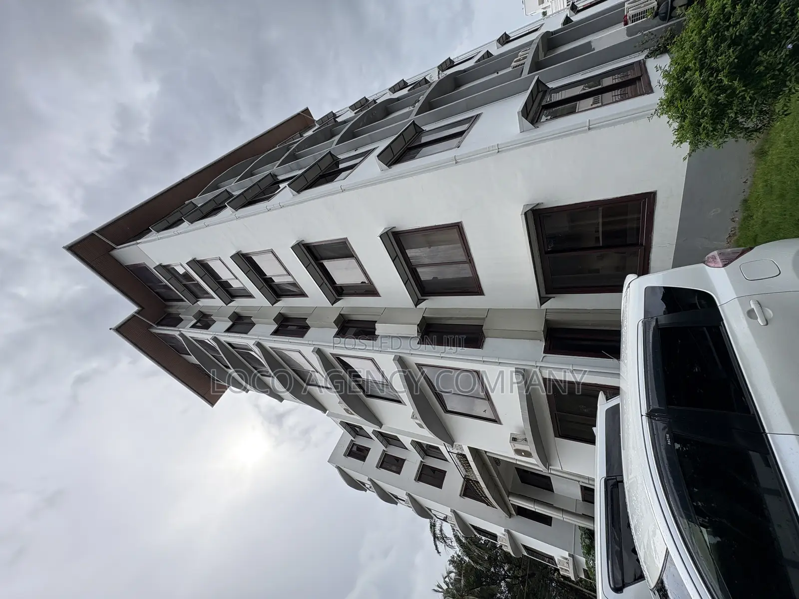 Furnished 3bdrm Penthouse in Trusted Real Estate, Mikocheni for rent