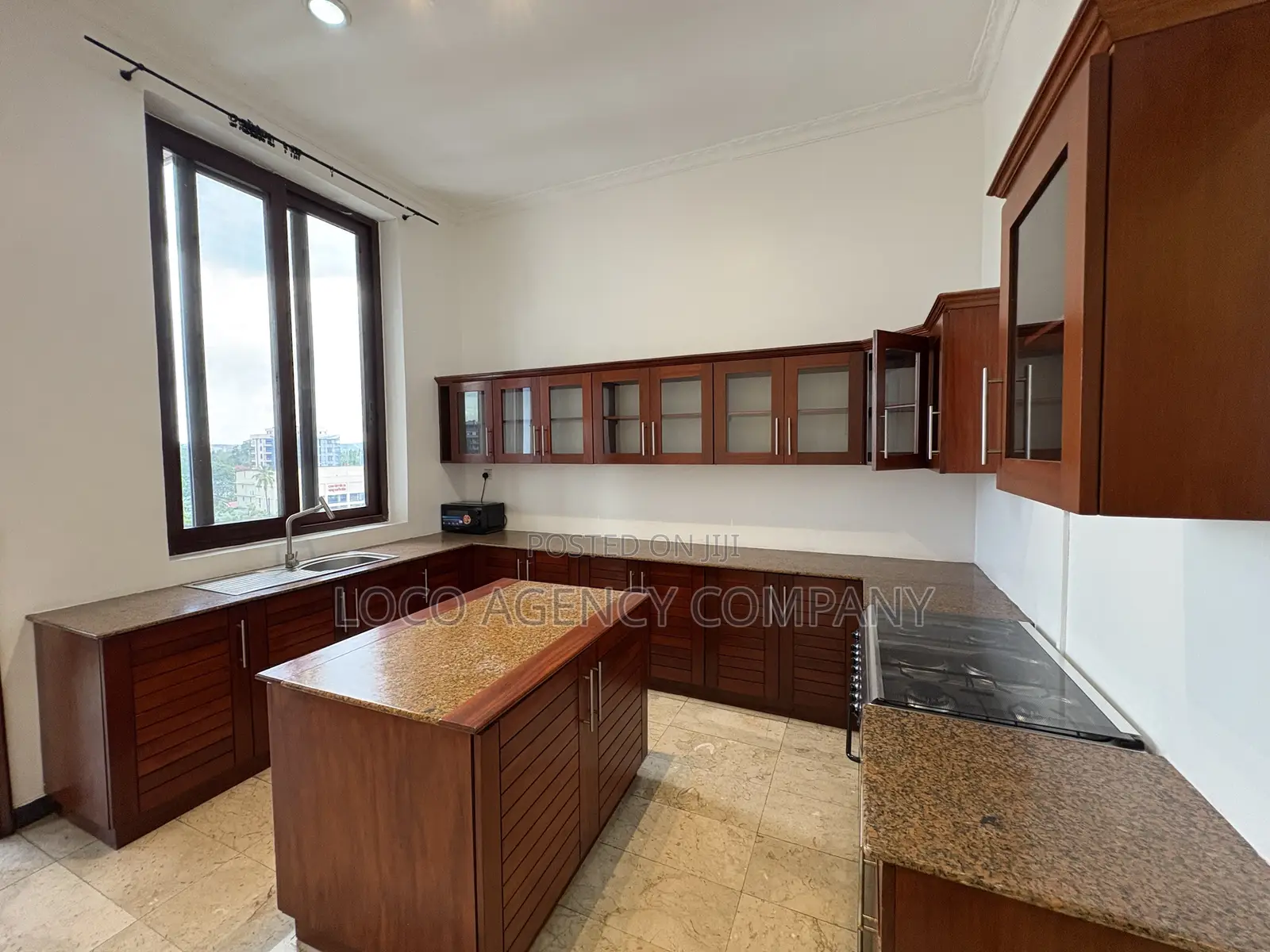 Furnished 3bdrm Penthouse in Trusted Real Estate, Mikocheni for rent