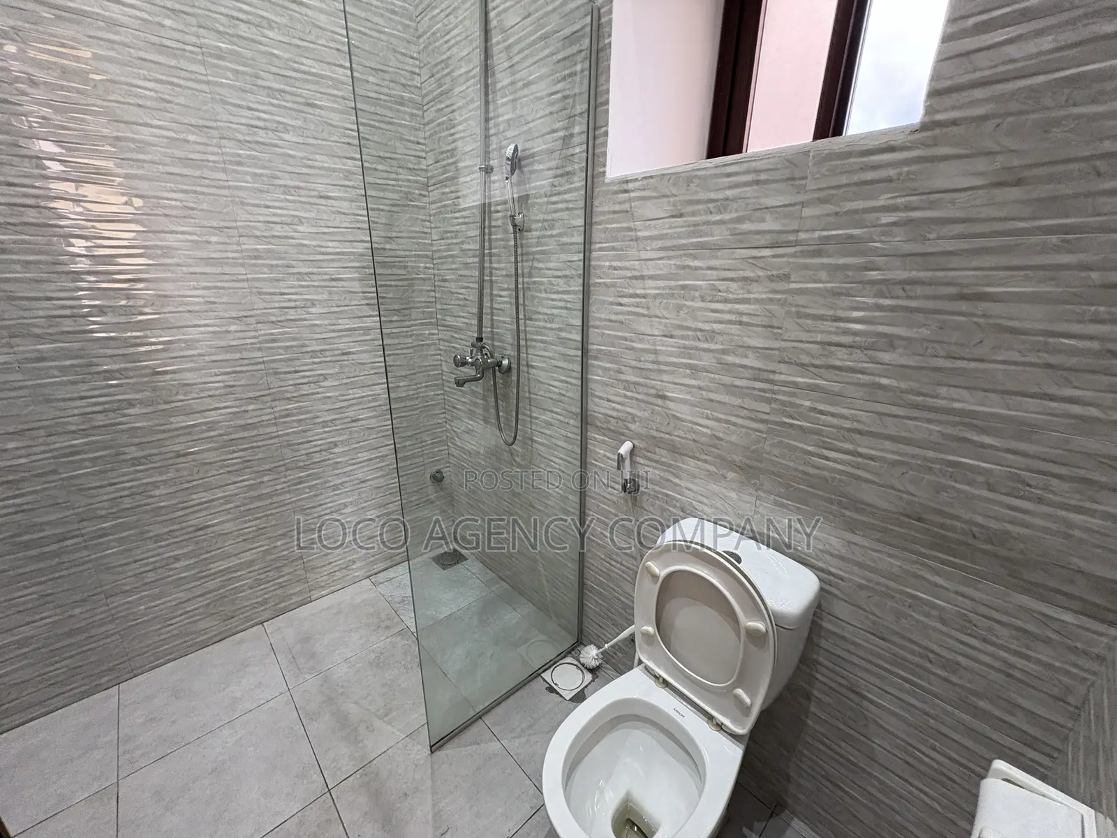 Furnished 3bdrm Penthouse in Trusted Real Estate, Mikocheni for rent