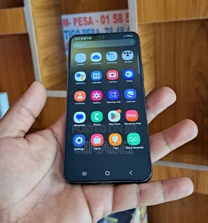 Samsung Galaxy S22 5G 128 GB Black