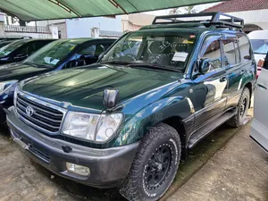 Toyota Land Cruiser 2004 Green