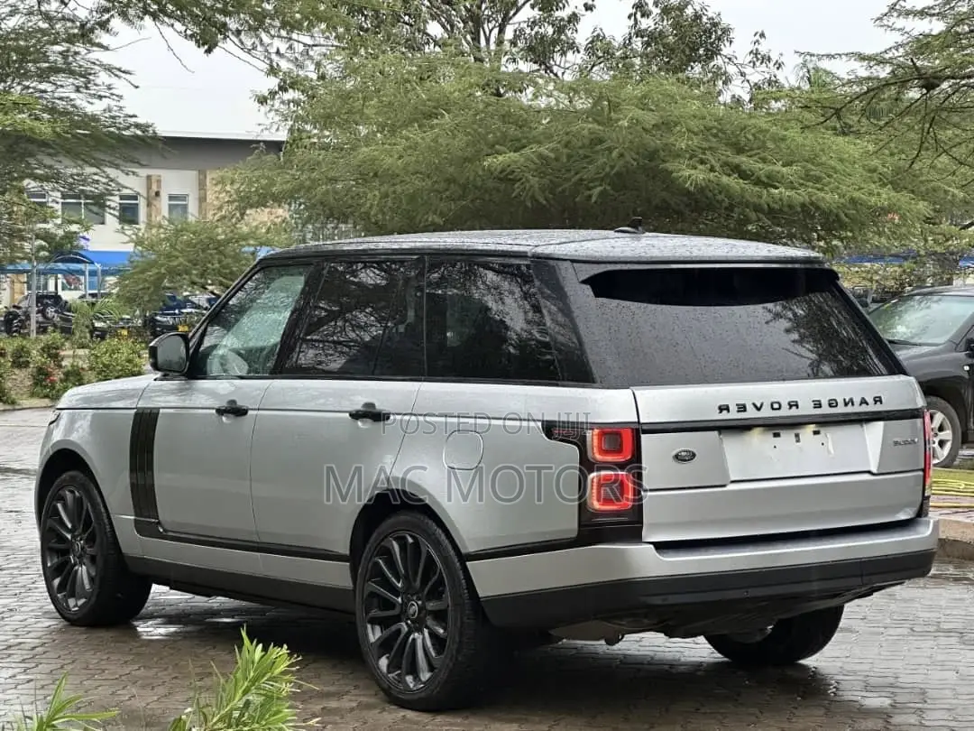 Land Rover Range Rover Vogue 2015 Silver
