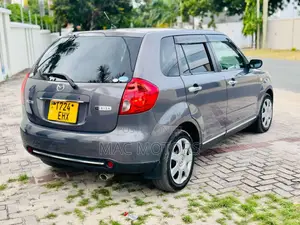Mazda Verisa 2009 Gray