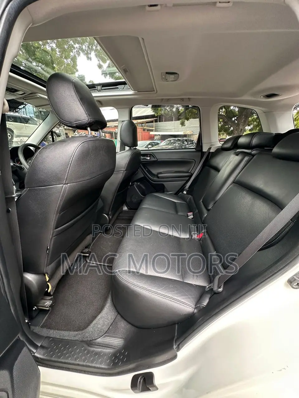Subaru Forester 2.0XT Premium 4dr SUV AWD (2.0L 4cyl Turbo CVT) 2015