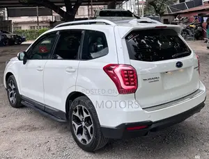 Subaru Forester 2.0XT Premium 4dr SUV AWD (2.0L 4cyl Turbo CVT) 2015