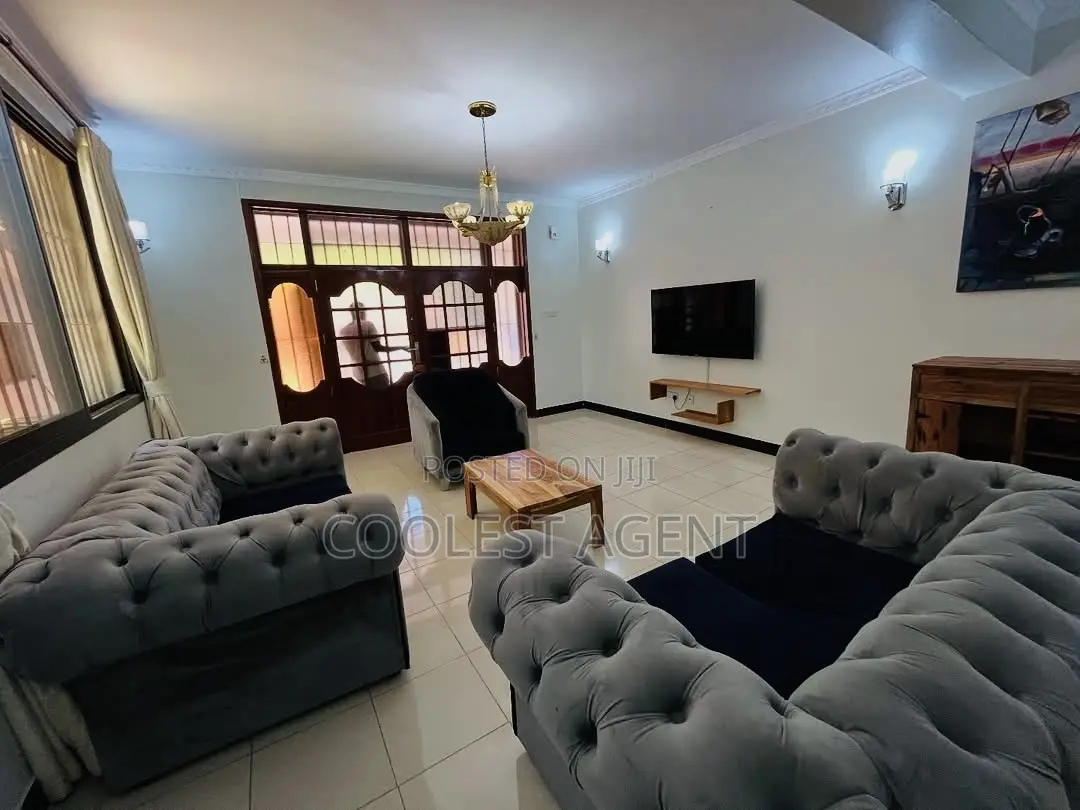 Furnished 3bdrm Villa in Coolest Estate, Masaki for rent