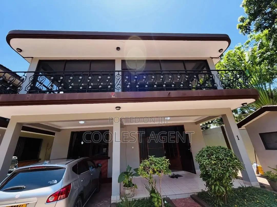 Furnished 3bdrm Villa in Coolest Estate, Masaki for rent