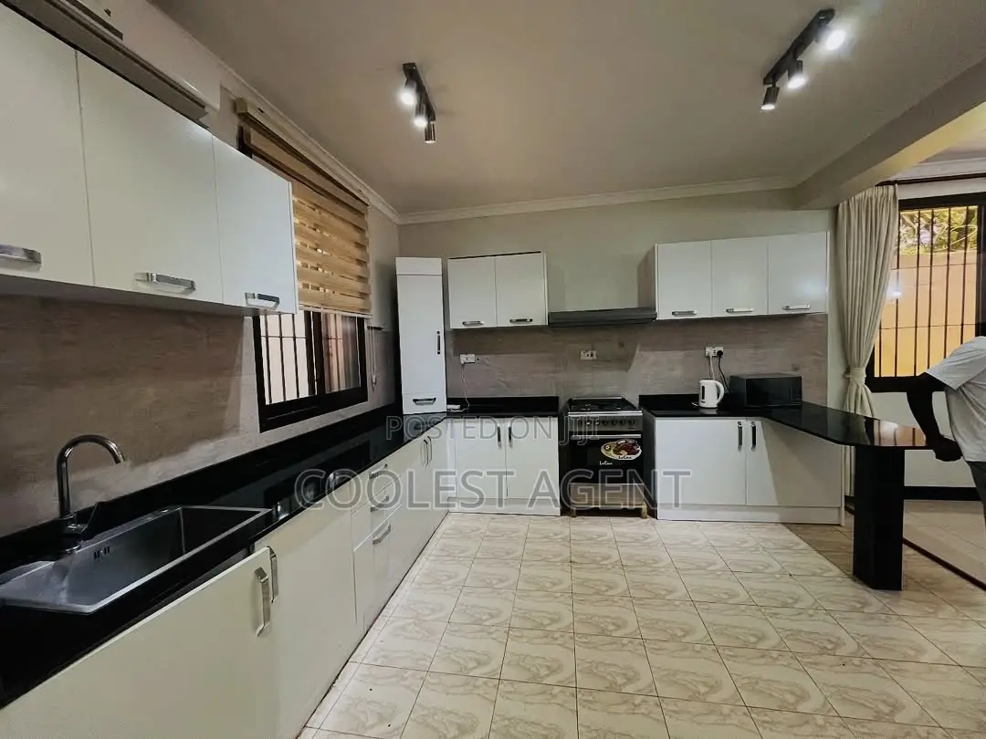 Furnished 3bdrm Villa in Coolest Estate, Masaki for rent