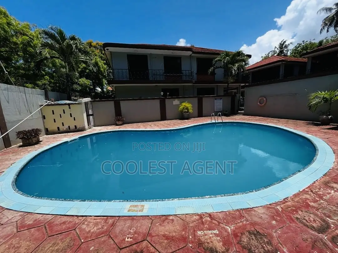 Furnished 3bdrm Villa in Coolest Estate, Masaki for rent