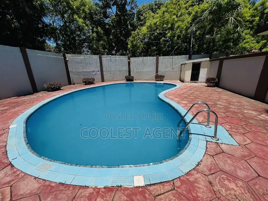 Furnished 3bdrm Villa in Coolest Estate, Masaki for rent
