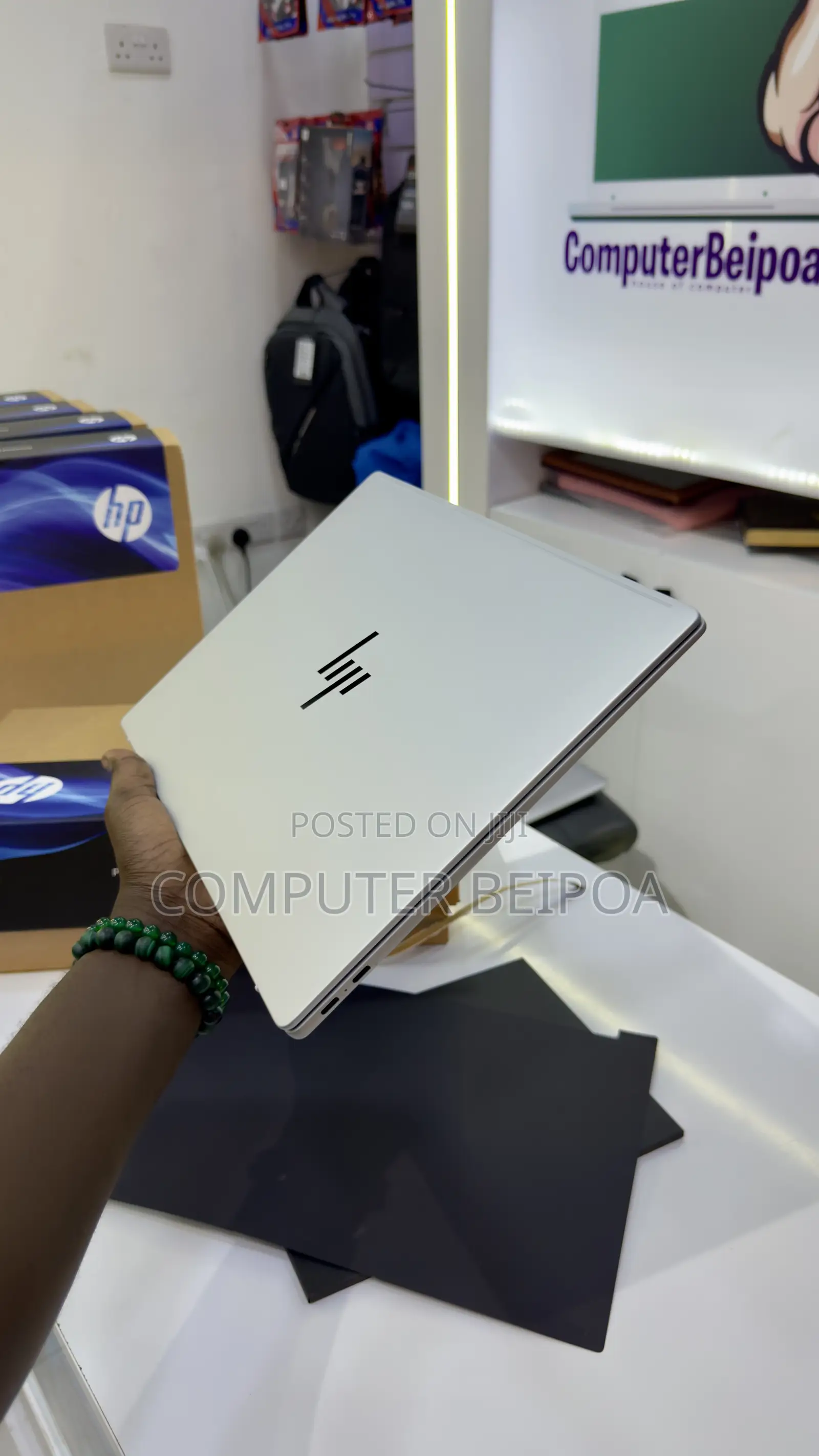New HP OmniBook X Laptop 14-Fe0097nr 16GB Qualcomm Snapdragon X Plus