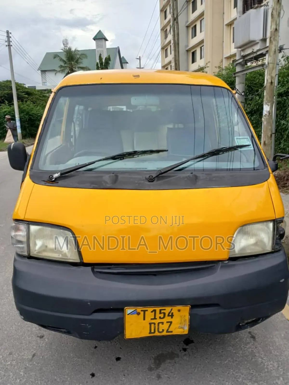 Mazda Bongo 2007 Yellow