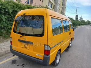 Mazda Bongo 2007 Yellow