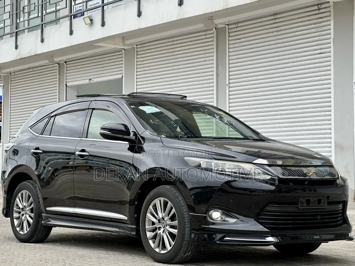 Toyota Harrier 2.5 Hybrid 4WD 2015 Black