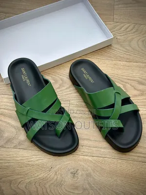 Sendo Za Saint Laurent Paris