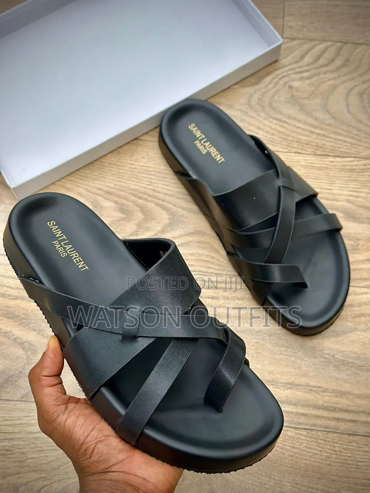 Sendo Za Saint Laurent Paris