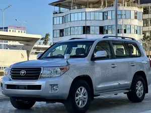 Toyota Land Cruiser 4.5 V8 VXR 2010 Silver
