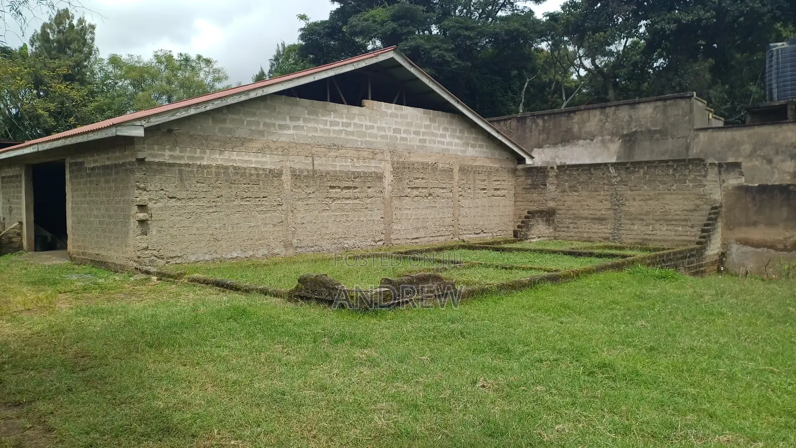 Office Space Rental Available for Tourism or Workshop