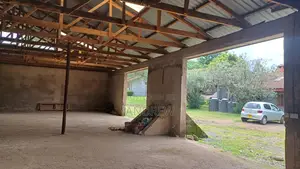 Office Space Rental Available for Tourism or Workshop