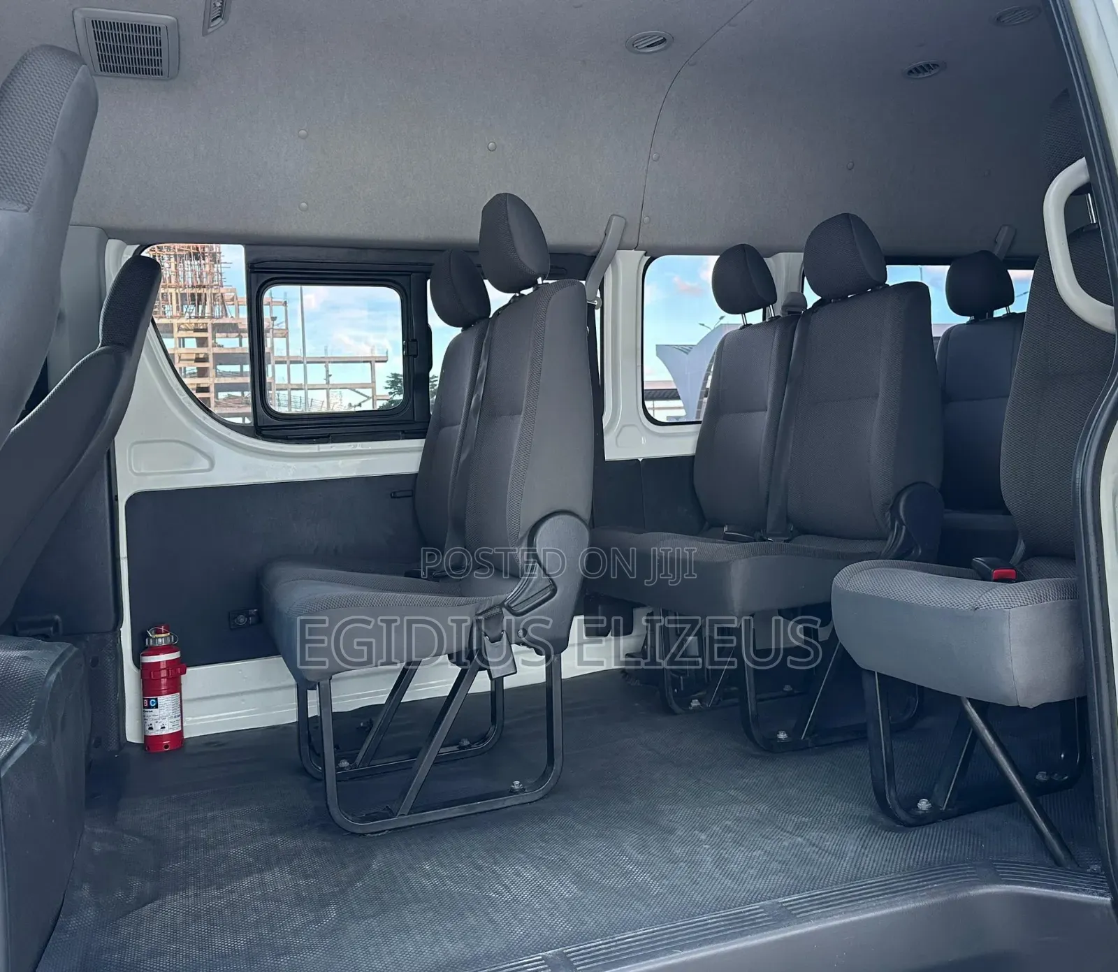 Toyota HiAce 2015 White