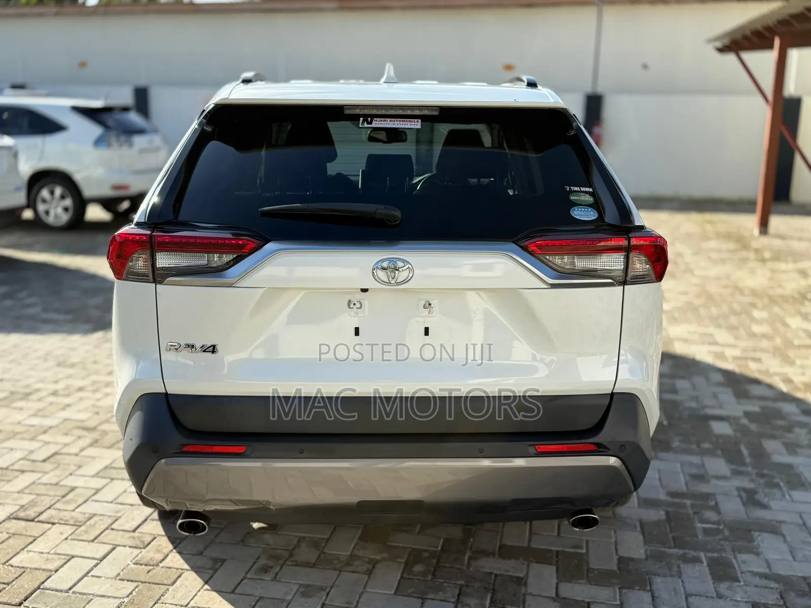 Toyota RAV4 2019 White