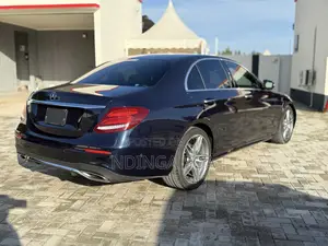 Mercedes-Benz C-Class 2017 Blue