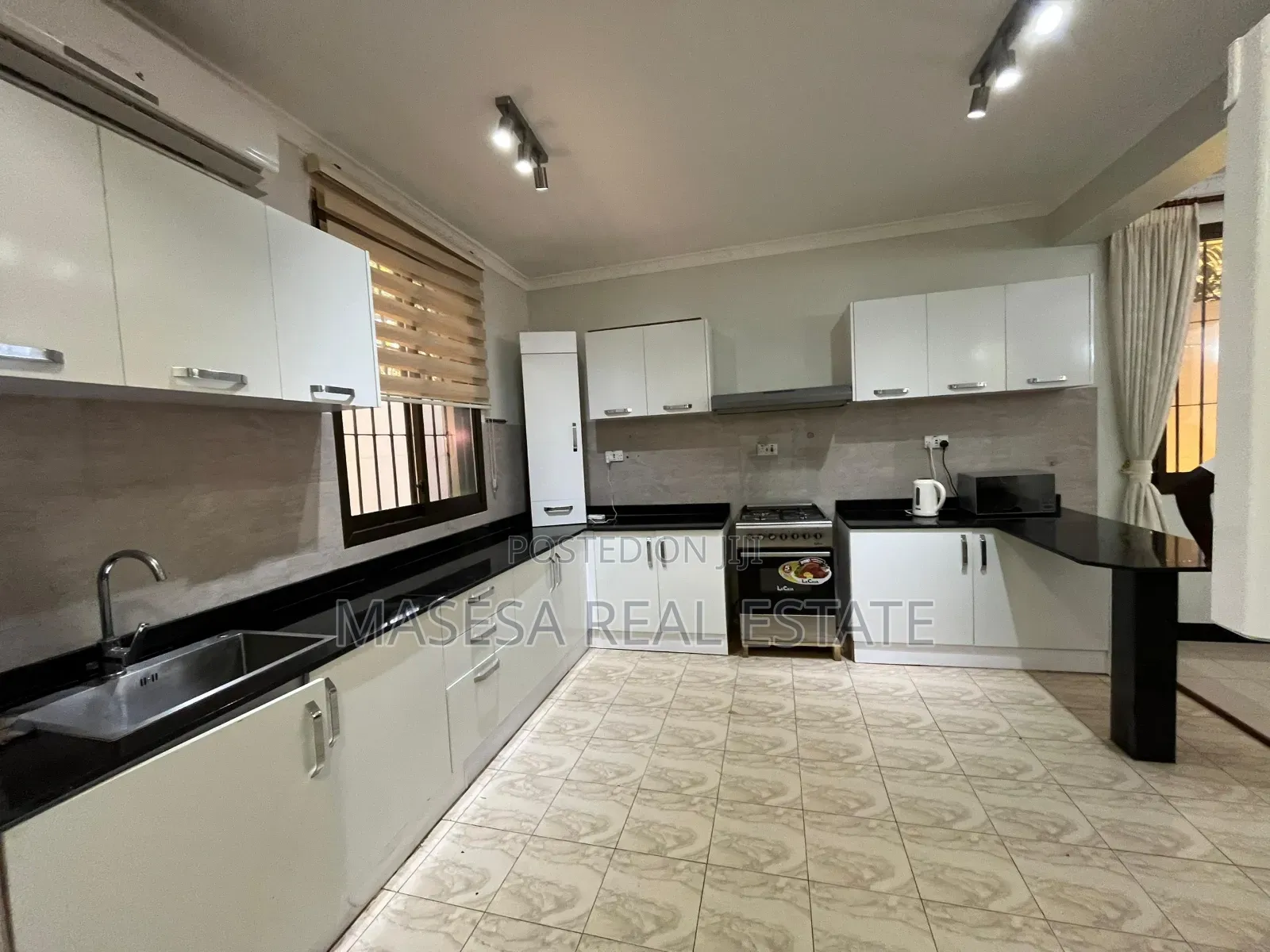 Furnished 3bdrm Villa in Masaki for rent