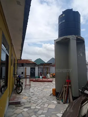 11bdrm House in Manzese for sale