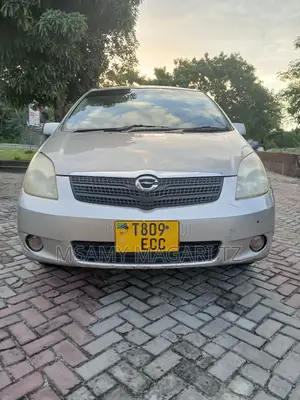 Toyota Corolla Spacio 1.5 X G-edition 2005 Gold