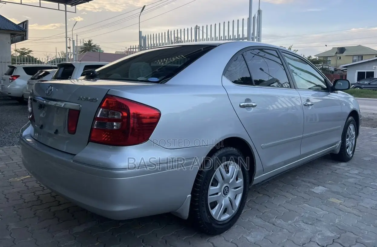 Toyota Premio 1.8 FWD 2006 Silver